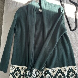 Old Navy sweater